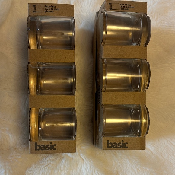 NWT! Basic Shot Glass Set - Picture 7 of 7